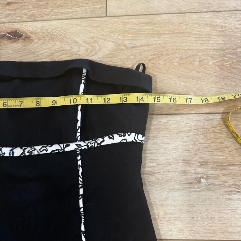 White House Black Market black sleeveless mini dress, white piping detail, 4. - Picture 4 of 10